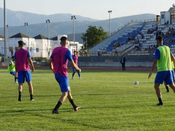 Ο περίγυρος, οι τρικλοποδιές και τα....τσιράκια