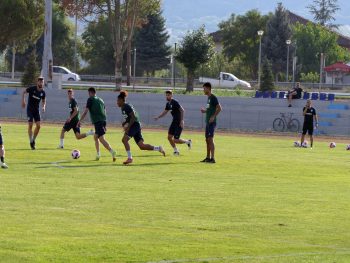 Ασκήσεις αντοχής και αγωνιστικά παιχνίδια για όσους δεν έπαιξαν στο φιλικό