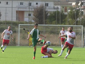 Νίκησαν στην πρεμιέρα οι γηπεδούχοι