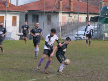 Νίκησε και τις... λάσπες το Μέτσοβο, 2-1 το Νησί (video)