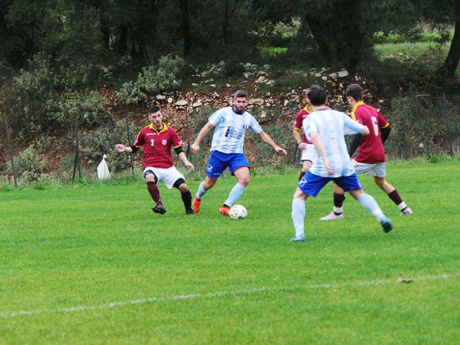 Μόνη πρώτη η Βουνοπλαγιά, 2-1 τους Αμπελόκηπους (video)